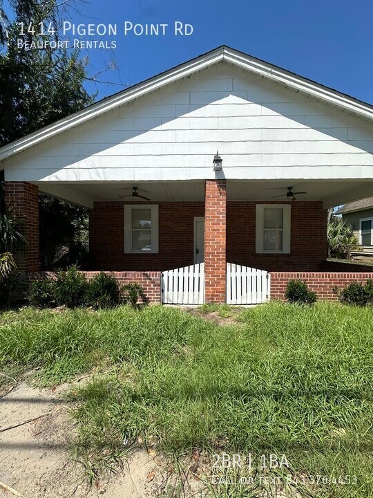 1414 Pigeon Point Rd in Beaufort, SC - Building Photo