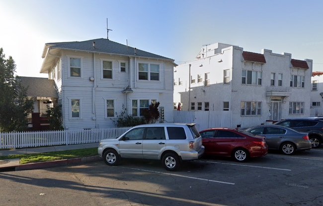 715 Lime Ave, Unit #3