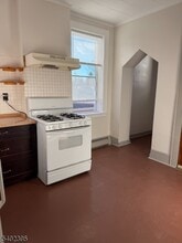 141 Franklin Ave in Nutley, NJ - Building Photo - Building Photo