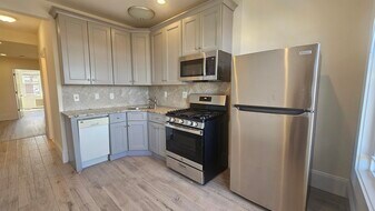 9103 Bergenwood Ave in North Bergen, NJ - Building Photo