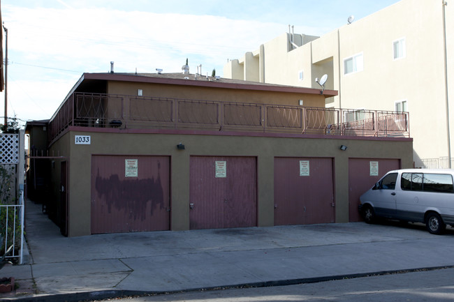 Orizaba Apartments in Long Beach, CA - Building Photo - Building Photo