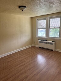 2834 Federal St photo'