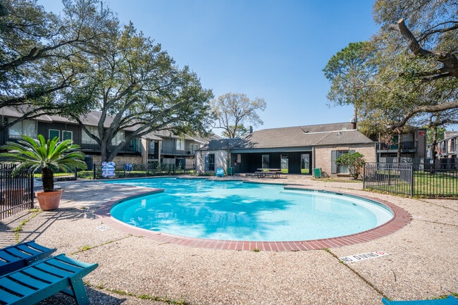 2929 Dunvale Apartments On Westheimer