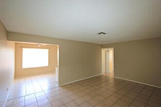 4553 E Caballero Cir in Mesa, AZ - Building Photo - Building Photo
