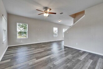 1109 Esplanade Pkwy in San Marcos, TX - Building Photo - Building Photo