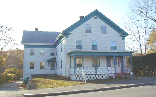 170 1/2 Granite St in Rockport, MA - Building Photo