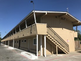 City View Terrace in Sacramento, CA - Building Photo