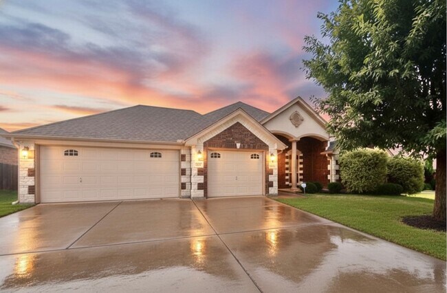 property at 2521 Leatherwood Dr