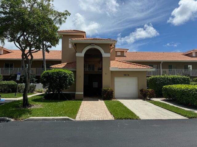 property at 5876 Regal Glen Dr