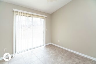 1361 Wrens Ct in Jonesboro, GA - Building Photo - Building Photo