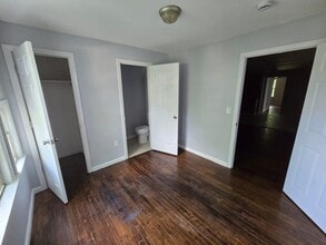 167 Seymour Ave, Unit 3 in Newark, NJ - Foto de edificio - Building Photo