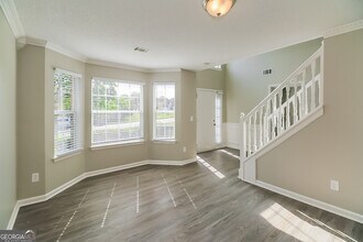 9529 Creekside Rd in Jonesboro, GA - Building Photo - Building Photo