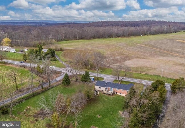 10703 Fingerboard Rd in Ijamsville, MD - Building Photo - Building Photo