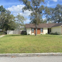 12957 S Treeway Ct in Jacksonville, FL - Building Photo - Building Photo