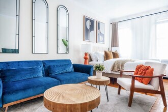 105 E 24th St in New York, NY - Building Photo - Building Photo