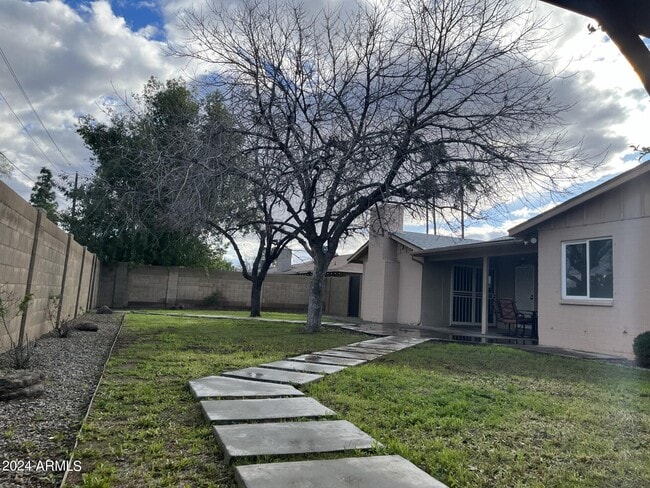 8609 N 16th Ave in Phoenix, AZ - Building Photo - Building Photo