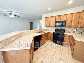 2214 Sugar Pine Ct in Merced, CA - Building Photo - Building Photo