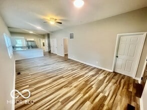 838 N Temple Ave in Indianapolis, IN - Building Photo - Building Photo