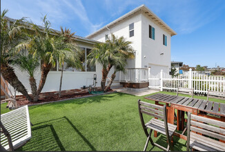 3720 Ben St in San Diego, CA - Building Photo - Building Photo