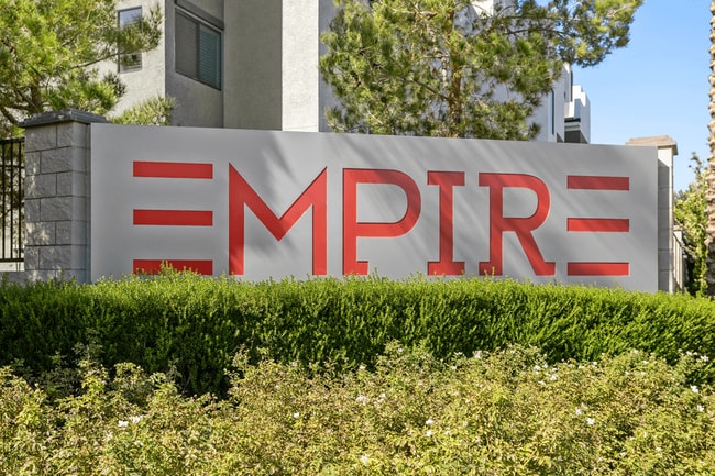 Empire in Henderson, NV - Foto de edificio - Building Photo