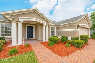 4014 Cedar Bluff Ln in Jacksonville, FL - Building Photo - Building Photo