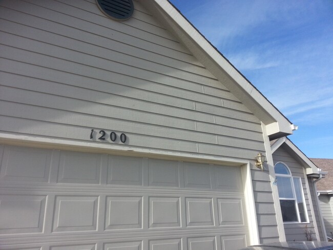 1200 Sonata Lane in Cheyenne, WY - Building Photo - Building Photo