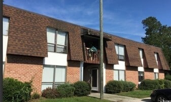 615 Carter Ln in Conway, SC - Building Photo