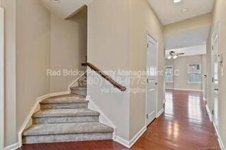 2420 Silverthorn Dr in Charlotte, NC - Building Photo - Building Photo