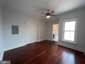 1629 Green St in Philadelphia, PA - Building Photo - Building Photo