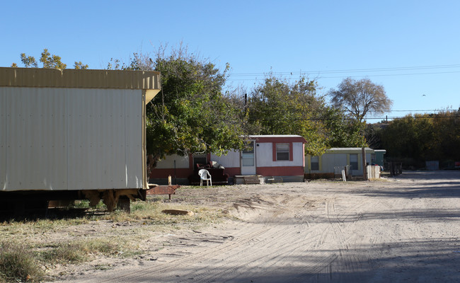 10825 Thunder Rd in El Paso, TX - Building Photo - Building Photo