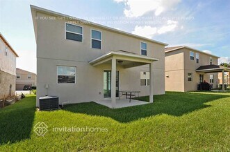 1104 Lake Highview Ln in Brandon, FL - Building Photo - Building Photo