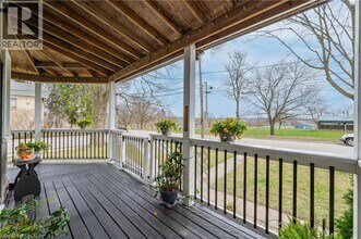 26 James St in Cambridge, ON - Building Photo - Building Photo