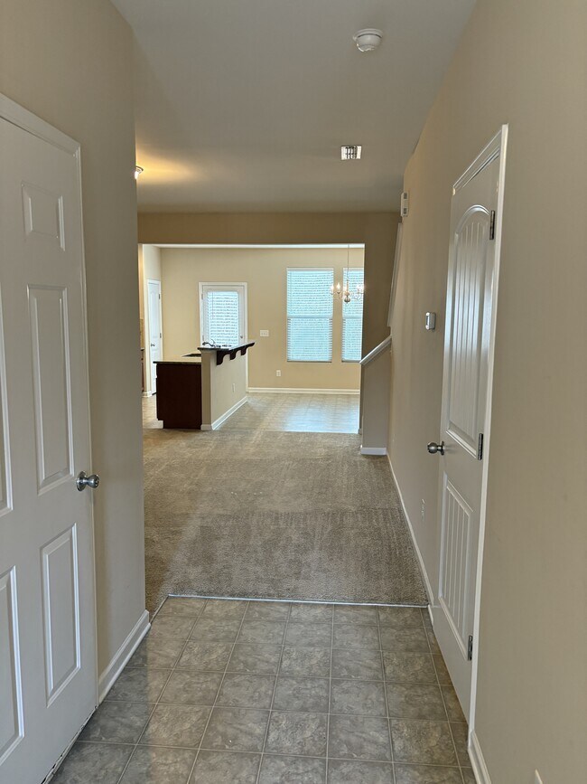 3605 Landshire View Lane in Raleigh, NC - Building Photo - Building Photo