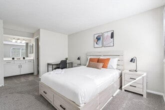 8208 Caribou Trail in Columbus, OH - Building Photo - Building Photo