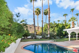 49340 Sunrose Ln in Palm Desert, CA - Building Photo