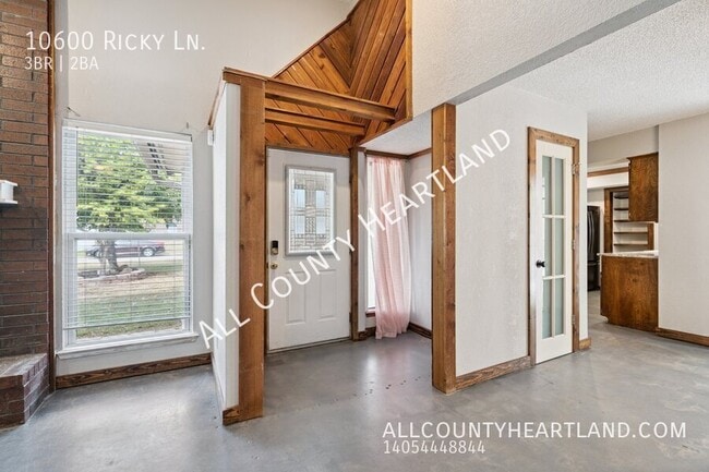 10600 Ricky Ln in Midwest City, OK - Building Photo - Building Photo