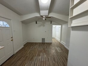 960 N Drexel Ave in Indianapolis, IN - Foto de edificio - Building Photo