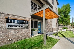 Downtown Waco Apartments For Rent Tx Tinsley Place Apartments