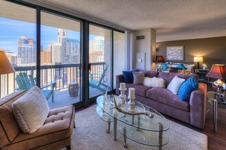 101 W Superior St-Unit -801 in Chicago, IL - Building Photo - Building Photo