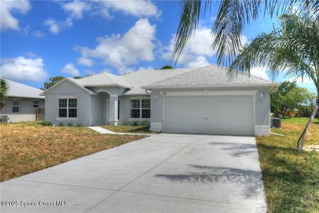 1126 Laconia St in Sebastian, FL - Building Photo - Building Photo