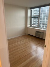 4250 N Marine Dr, Unit 2403 in Chicago, IL - Building Photo - Building Photo