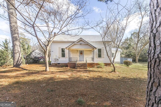 property at 1408 Houston Lake Rd