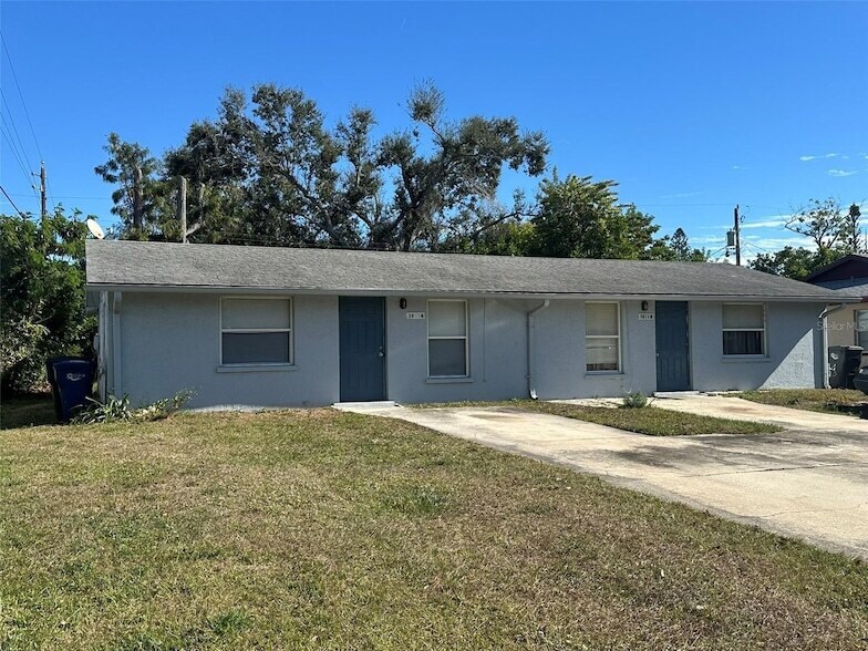 5011 A 21st St in Bradenton, FL - Foto de edificio