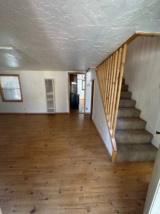 3740 Birch Ave in South Lake Tahoe, CA - Building Photo