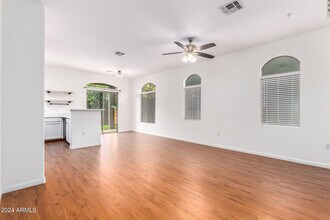 2024 S Baldwin in Mesa, AZ - Foto de edificio - Building Photo