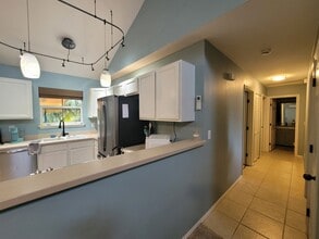 70 Halili Ln in Kihei, HI - Building Photo - Building Photo