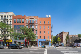 47 E 7th St in New York, NY - Foto de edificio - Building Photo