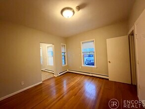 9 Elmer St in Cambridge, MA - Foto de edificio - Building Photo