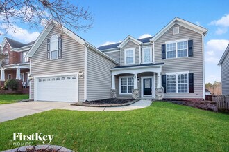 4028 Barclay Forest Dr in Charlotte, NC - Building Photo - Building Photo