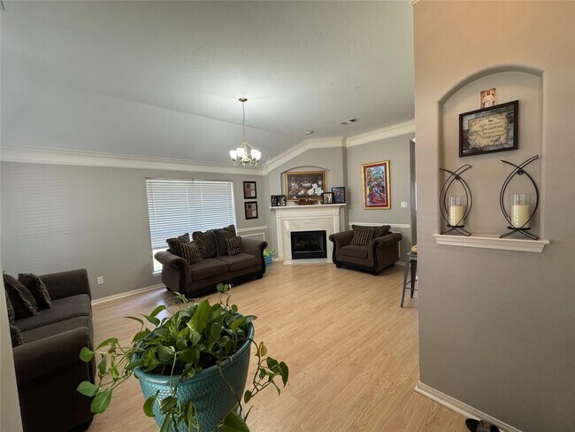 3670 Lakeaires Ln in Katy, TX - Building Photo - Building Photo